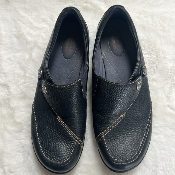 Clarks Slip On Shoes EUC - Picture 7 of 17